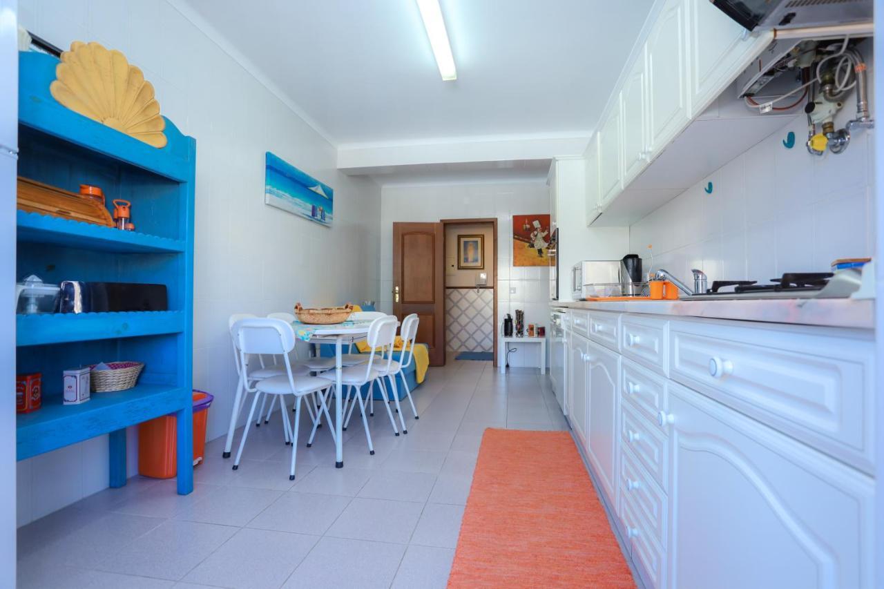 Brasil Avenue By Rent4All Figueira da Foz Exteriör bild